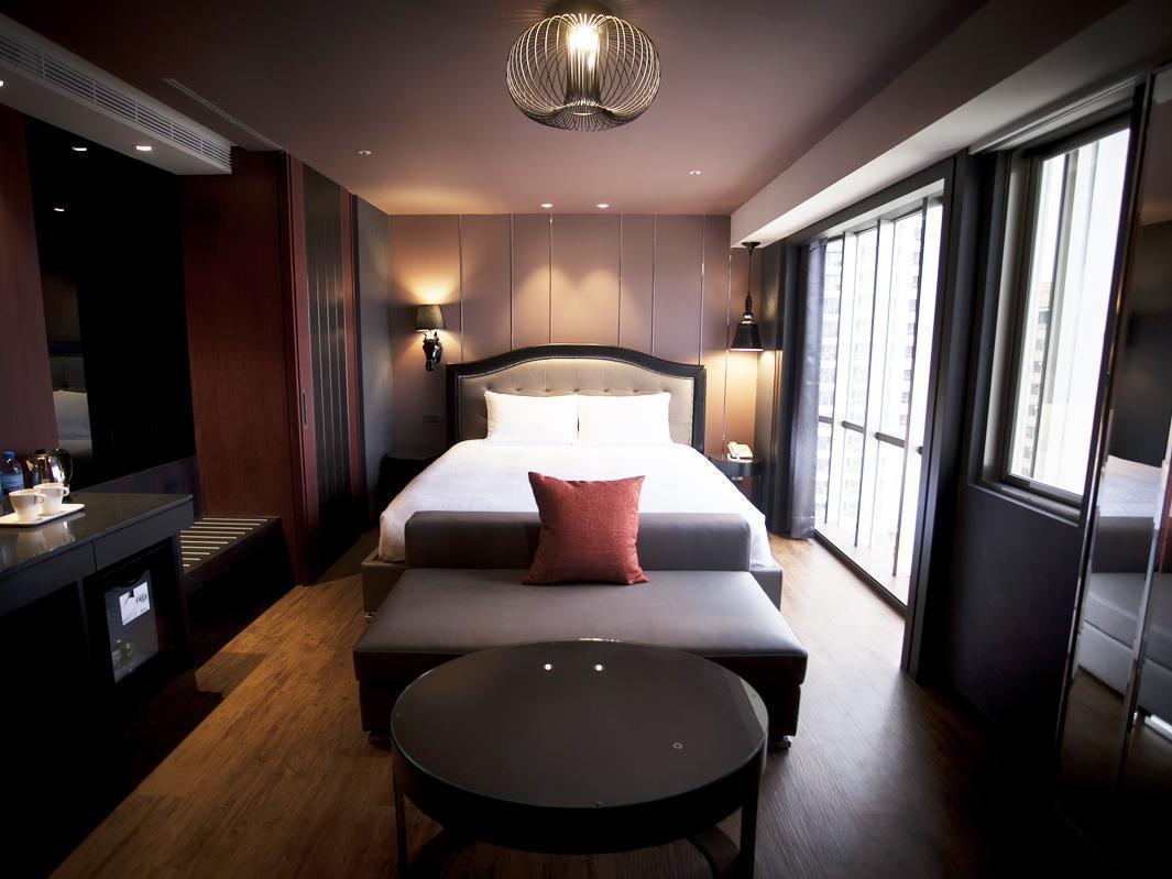 Royal Group Hotel Minghua Branch Kaohsiung Bagian luar foto